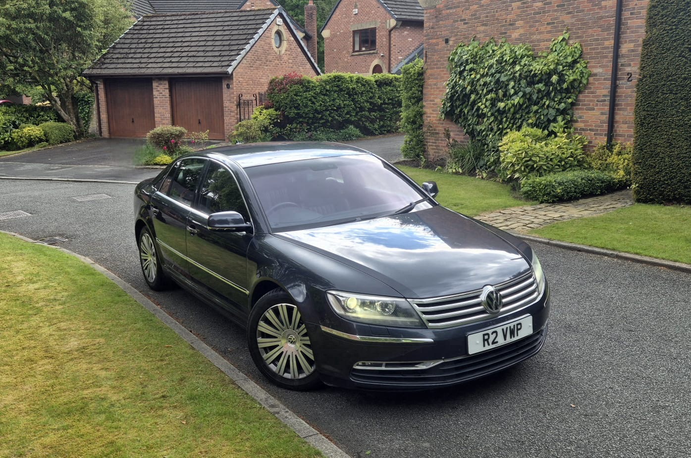 VOLKSWAGEN PHAETON